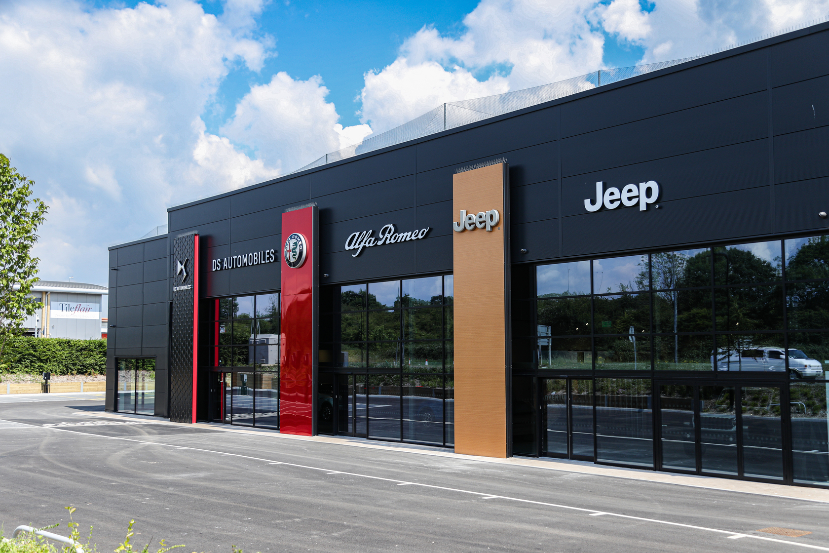 Stellantis &You UK opens new brand house in Bristol with sixbrand showroom